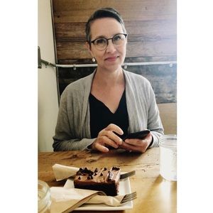 Meet your Posher, Jackie